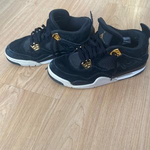jordan 4s Retro Royalty